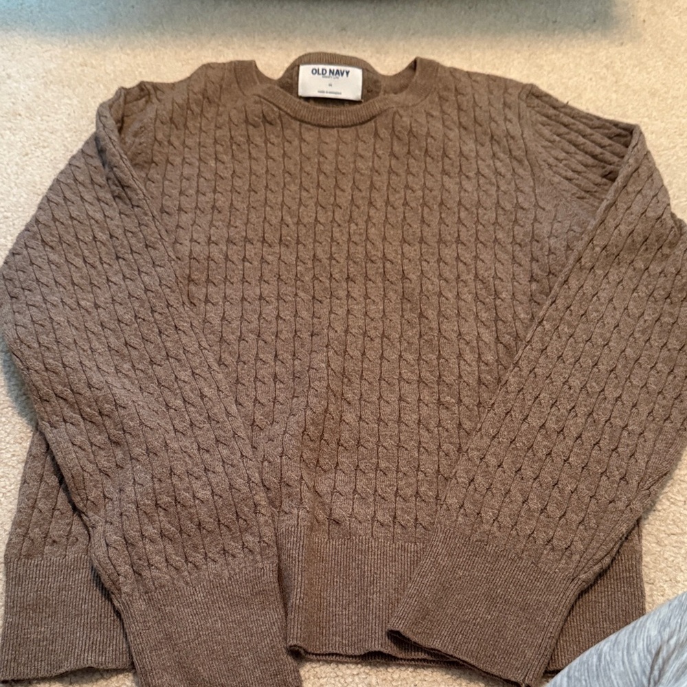 Old Navy Women's Brown Cable Knit Crewneck Sweater